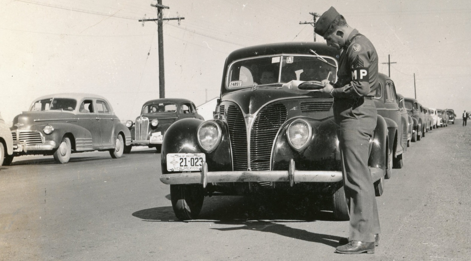 Vintage Vehicle & License Plate Photos